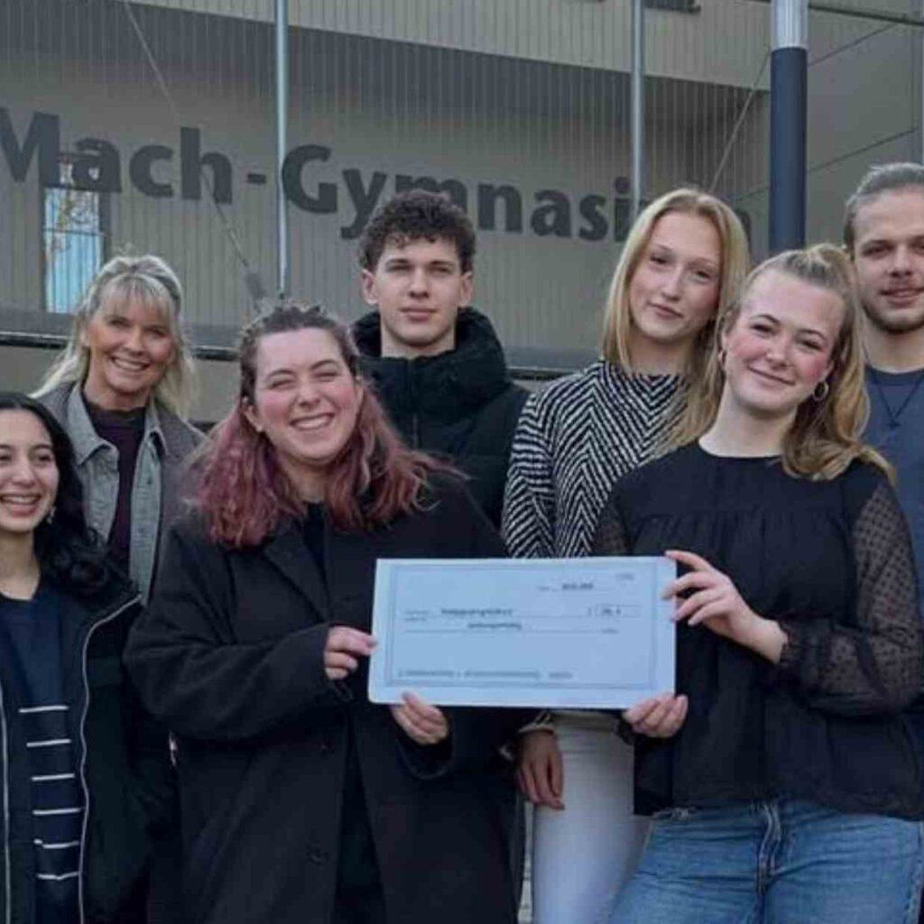 Bild vom Jugendring zu Besuch bei SV des EMGs